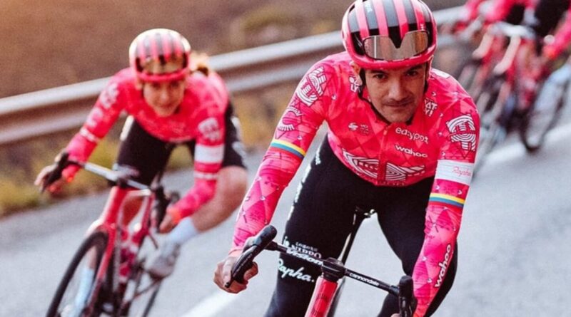 Richard Carapaz y su equipo EF Education-EasyPost se retiraron de la Etoile de Bessèges por problemas de seguridad durante la carrera.