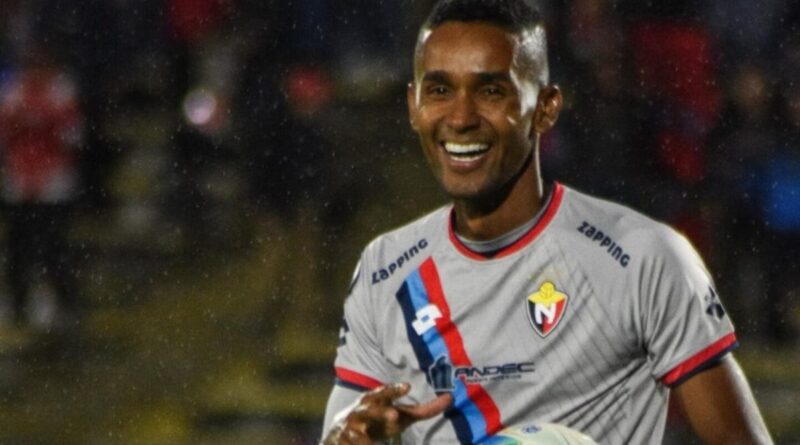 La Copa Libertadores elogió dos goles que Fidel Martínez ha marcado en esta competición con El Nacional y con Barcelona SC.