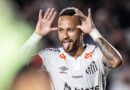 Neymar Jr. necesitó cuatro partidos para anotar su primer gol con el Santos desde su regreso. Además, festejó un tanto tras 16 meses.