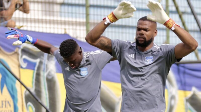 Gilmar Napa podría tener la gran oportunidad de ser el portero titular del Club Sport Emelec, tras la lesión de Justyn Mina.