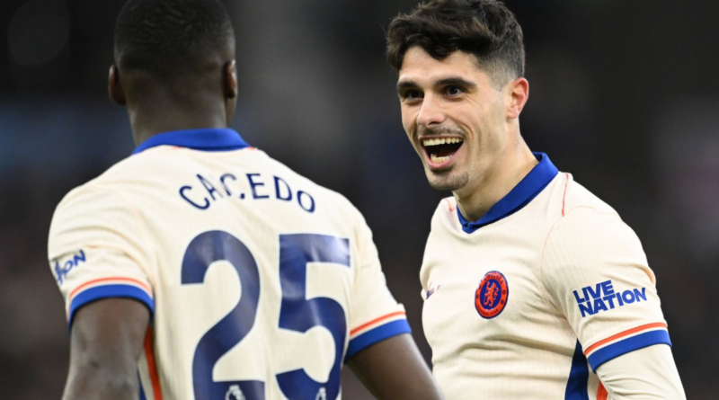 Chelsea, con Moisés Caicedo, pierde ante Aston Villa