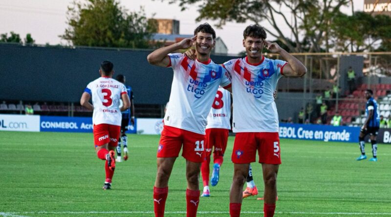 IDV pierde 2-3 ante Cerro Porteño en su debut de la Copa Libertadores Sub-20.