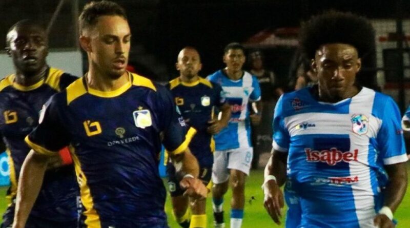 Manta FC y Delfín SC empataron 2-2 en la fecha 3 de la LigaPro.