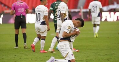 Álex Arce vivió una corta sequía en este inicio de temporada. El paraguayo tardó 3 partidos oficiales para marcar su primer gol con LDU.