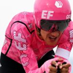 El ciclista ecuatoriano Richard Carapaz finalizó en el puesto 83 en la segunda etapa de la Tirreno Adriático.