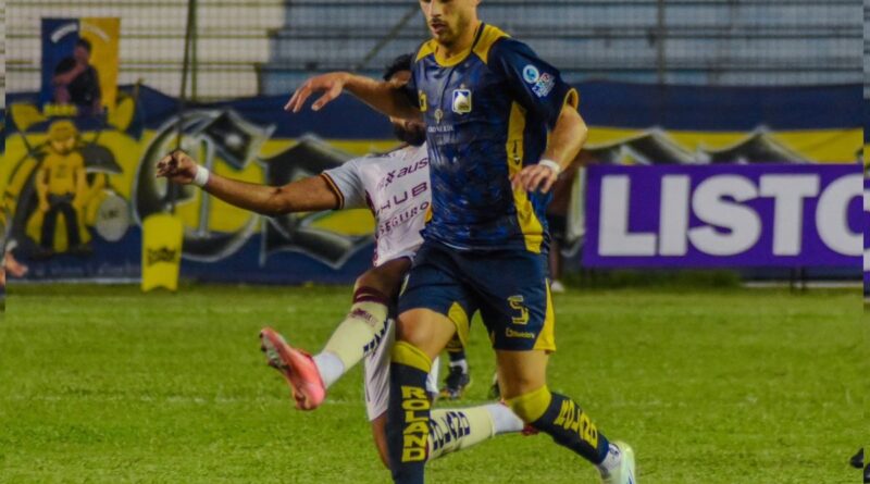 Delfín SC empató sin goles con el Deportivo Cuenca, en estadio Jocay, este 15 de marzo del 2025.