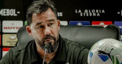 Pablo Sánchez, DT de LDU, valora el punto obtenido ante Flamengo.