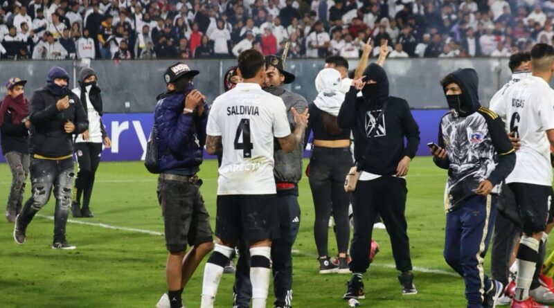 Conmebol sancionó a Colo Colo con derrota por 0-3 ante Fortaleza, cinco partidos sin público y multa económica.