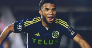 Pedro Vite, ecuatoriano que juega en el Vancouver, anotó un golazo y llevo al equipo a la final de la Concachampions.