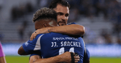El CS Emelec tiene tres bajas importantes para enfrentar a El Nacional, pero Jorge Célico ya habría escogido a los sustitutos.
