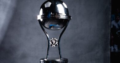 Mushuc Runa y Universidad Católica se preparan para la cuarta jornada de la fase de grupos de la Copa Sudamericana.