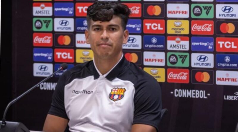 Xavier Arreaga quiere que el estadio Monumental Banco Pichincha esté repleto para enfrentar a River Plate, por la Libertadores.