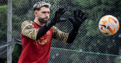 Barcelona SC no podrá contar con una de sus figuras, José David Contreras, para enfrentar a Universidad Católica.