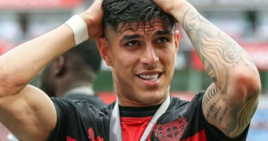 Piero Hincapié, defensor ecuatoriano del Bayer Leverkusen, estaría presionando al club para fichar por el Real Madrid.
