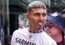 El Burnley, equipo donde juega Jeremy Sarmiento, decidió no ejercer la opción de compra y el extremo ecuatoriano regresará al Brighton.