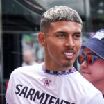 El Burnley, equipo donde juega Jeremy Sarmiento, decidió no ejercer la opción de compra y el extremo ecuatoriano regresará al Brighton.