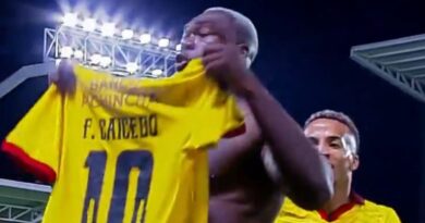 Felipe Caicedo, delantero de Barcelona SC, anotó su primer gol en la Copa Libertadores ante Independiente del Valle.
