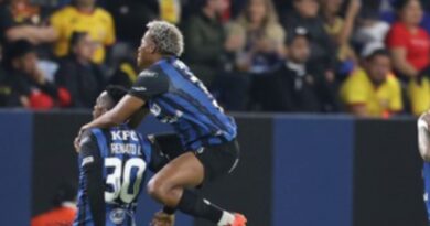 Independiente del Valle (IDV) eliminó a Barcelona SC de la Copa Libertadores y jugará los playoffs de la Copa Sudamericana.