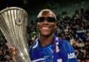 Moisés Caicedo, campeón de la Conference League con el Chelsea, responde a Tino Asprilla quien lo llamó “Jugador normalito”.