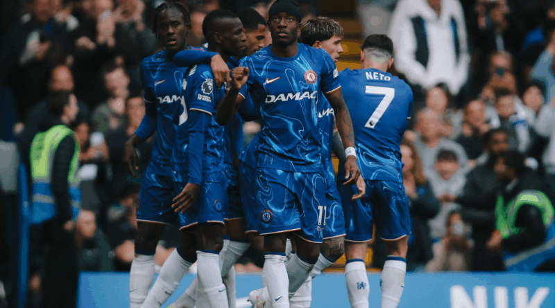 Chelsea vence al campeón y se acerca a la Champions League