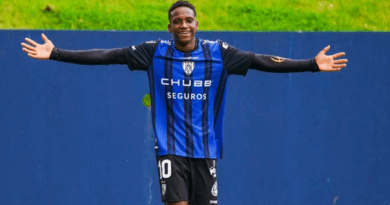 Darwin Guagua marca ante LDU Sub-19 en el campeonato de formativas