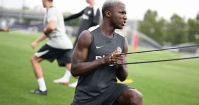Moisés Caicedo: "Estamos aquí para competir, no a poner excusas"