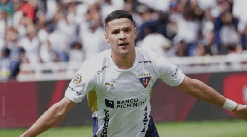 Álex Arce se despide de Liga de Quito con la pólvora mojada