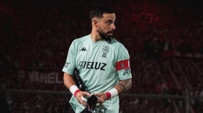Hernán Galíndez es vicecampeón de la Liga Profesional Argentina después de que Platense venciera 1 a 0 a Huracán.