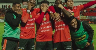 Uno mejor que otro, así fueron los golazos de Deportivo Cuenca para vencer 3 a 1 a Universidad Católica, en la fecha 15 de la LigaPro.