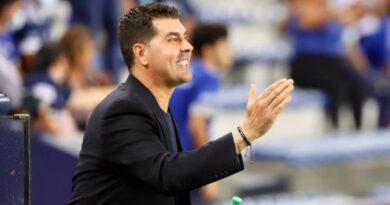 Ismael Rescalvo, exIDV y Emelec, estaría cerca de vincularse a Barcelona SC, según informó la periodista Joselyn Centeno.