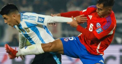 Argentina vence por 1-0 a Chile con gol de Julián Álvarez y hunde a La Roja en las Eliminatorias Sudamericanas.