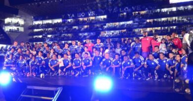 Emelec presentó a sus nuevos refuerzos en la ‘verdadera Explosión Azul’. No obstante, ni Miller Bolaños ni Ángel Mena fueron presentados.