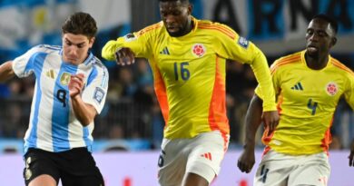 Argentina y Colombia empatan 1-1 en las Eliminatorias Sudamericanas y los cafeteros no aseguran su clasificación al Mundial 2026.
