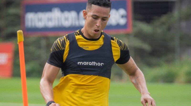 Barcelona SC tiene cinco prohibiciones FIFA que impiden al club inscribir futbolistas en competiciones oficiales.