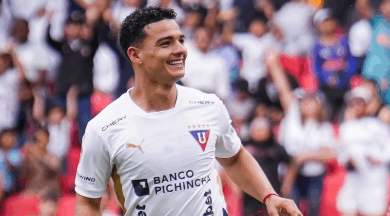 LDU tiene una prohibición de inscribir jugadores en FIFA