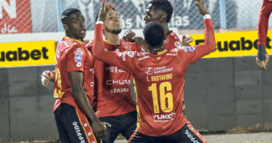 Deportivo Cuenca vence a Mushuc Runa y escala al tercer lugar