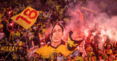Hinchas de Barcelona SC reclaman a sus jugadores y dirigentes