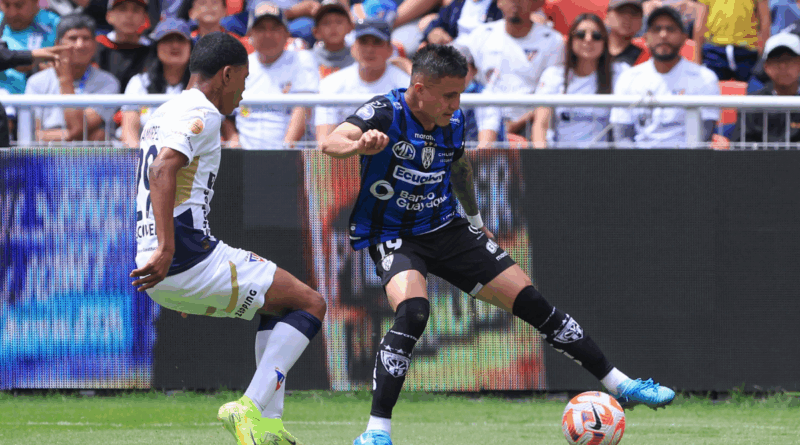 Liga de Quito empata agónicamente ante IDV