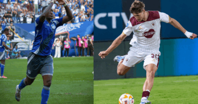 Emelec enfrenta a Vinotinto con DT interino y urgencias