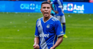 Emelec recupera jugadores para el duelo ante Vinotinto
