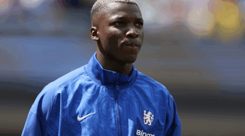 Moisés Caicedo vuelve a la titularidad con el Chelsea
