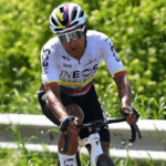 Jhonatan Narváez destaca en la primera etapa del Tour de Francia 2025