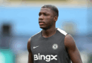 Moisés Caicedo apunta a la titularidad ante Fluminense