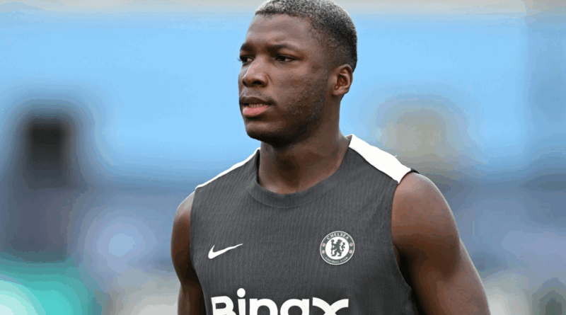 Moisés Caicedo apunta a la titularidad ante Fluminense