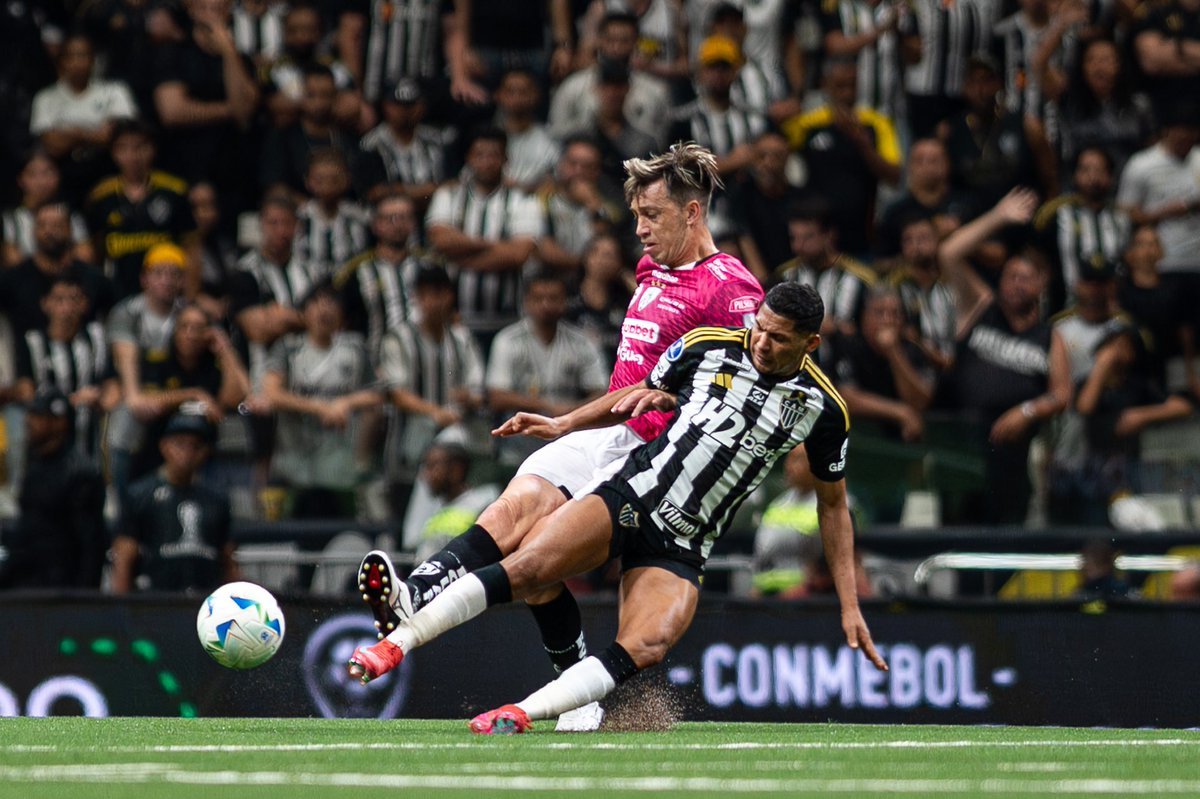 Atlético Mineiro se refuerza con jugadores ecuatorianos