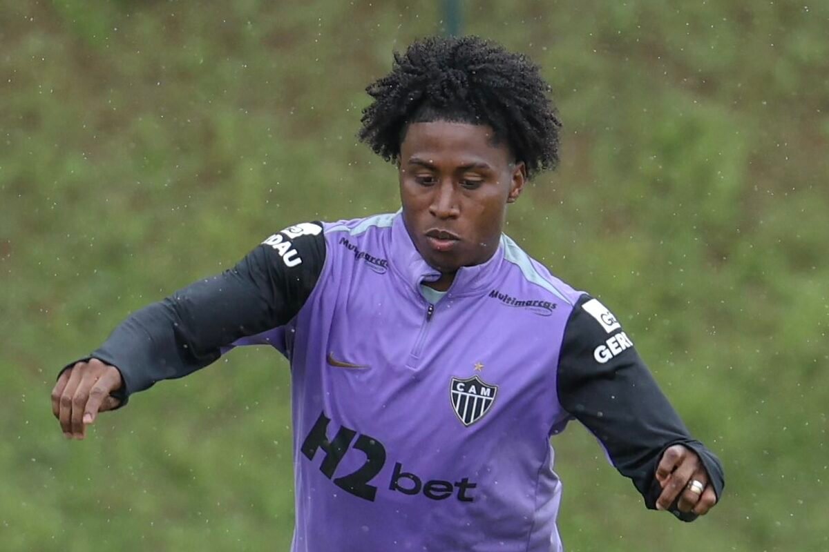Ángelo Preciado con la camiseta del Atlético Mineiro