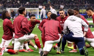 Arsenal juega con el Tottenham.