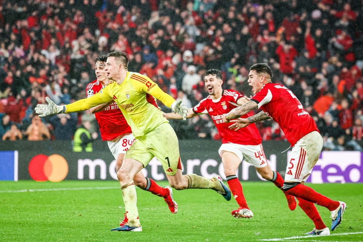 El golero Anatoly Trubin hizo un gol al Real Madrid en el triunfo del Benfica. Foto: Benfica