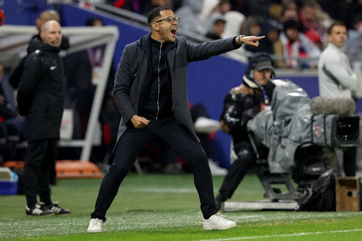Liam Rosenior asumió como entrenador del Chelsea. Fue anunciado este 6 de enero del 2026. Foto: Chelsea