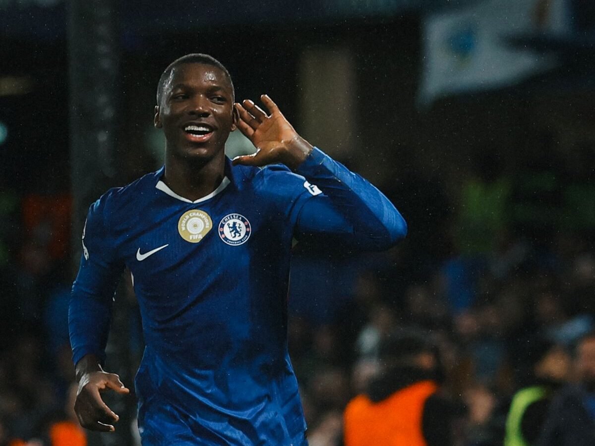 Moisés Caicedo hizo un gol de Chelsea ante Pafos, el 21 de enero del 2025.